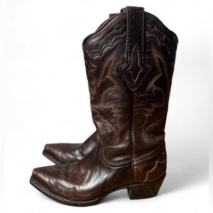 Classic Resistol Brown Leather Cowboy Boots